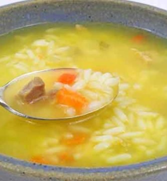 sopa de arroz